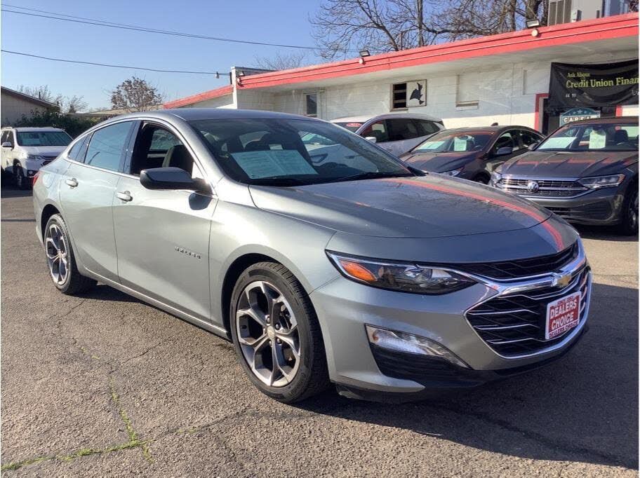 2024 CHEVROLET Malibu