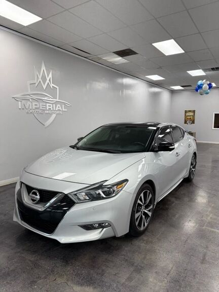 2017 NISSAN Maxima