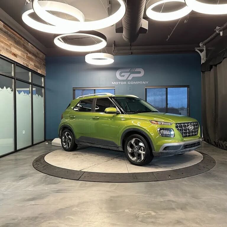 2023 HYUNDAI Venue