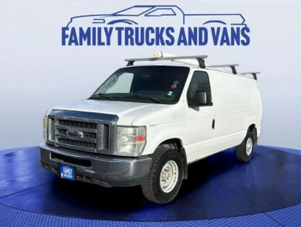 2012 FORD E-350