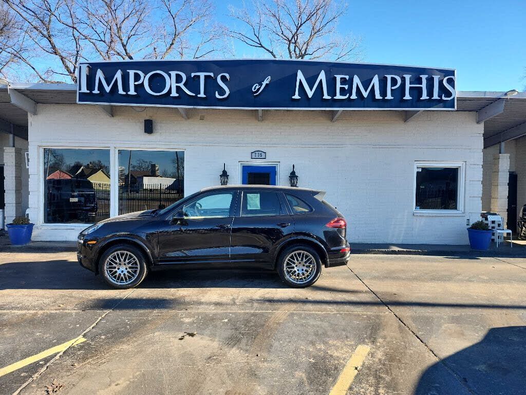 2017 PORSCHE Cayenne