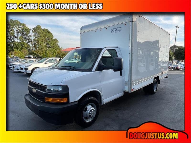 2019 CHEVROLET Express