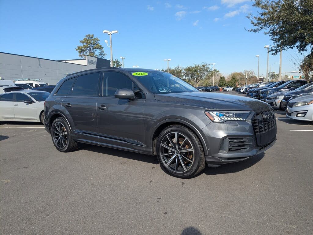 2023 AUDI Q7