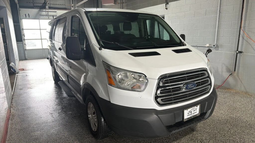 2016 FORD Transit