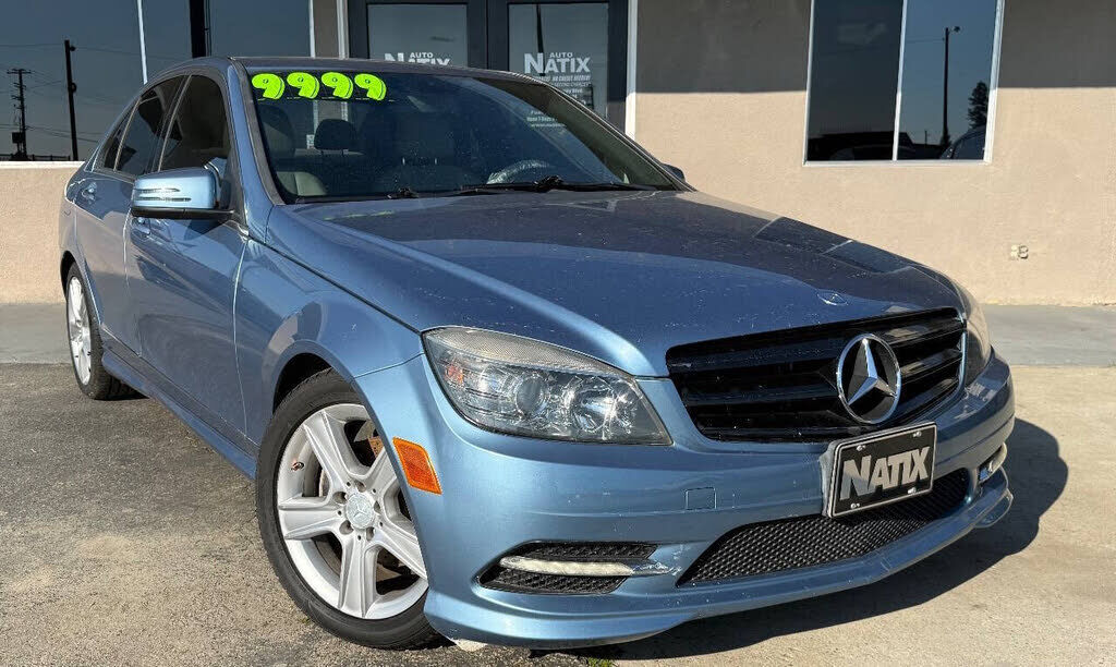 2011 MERCEDES-BENZ C-Class