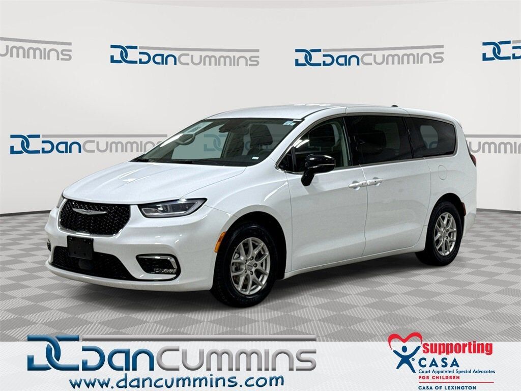 2024 CHRYSLER Pacifica