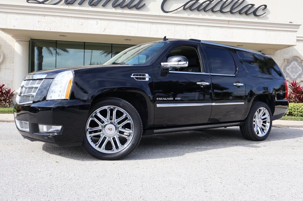 2013 CADILLAC Escalade