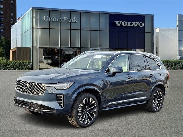 2026 VOLVO XC90