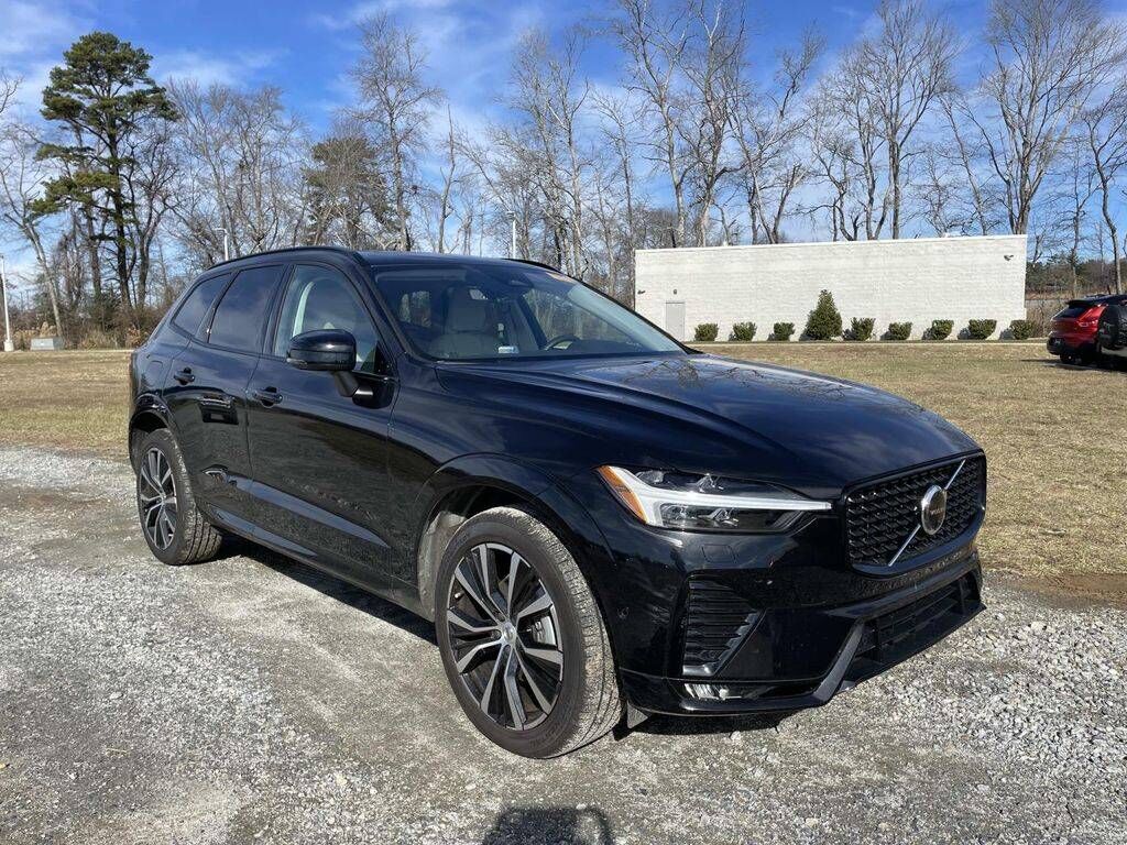 2023 VOLVO XC60
