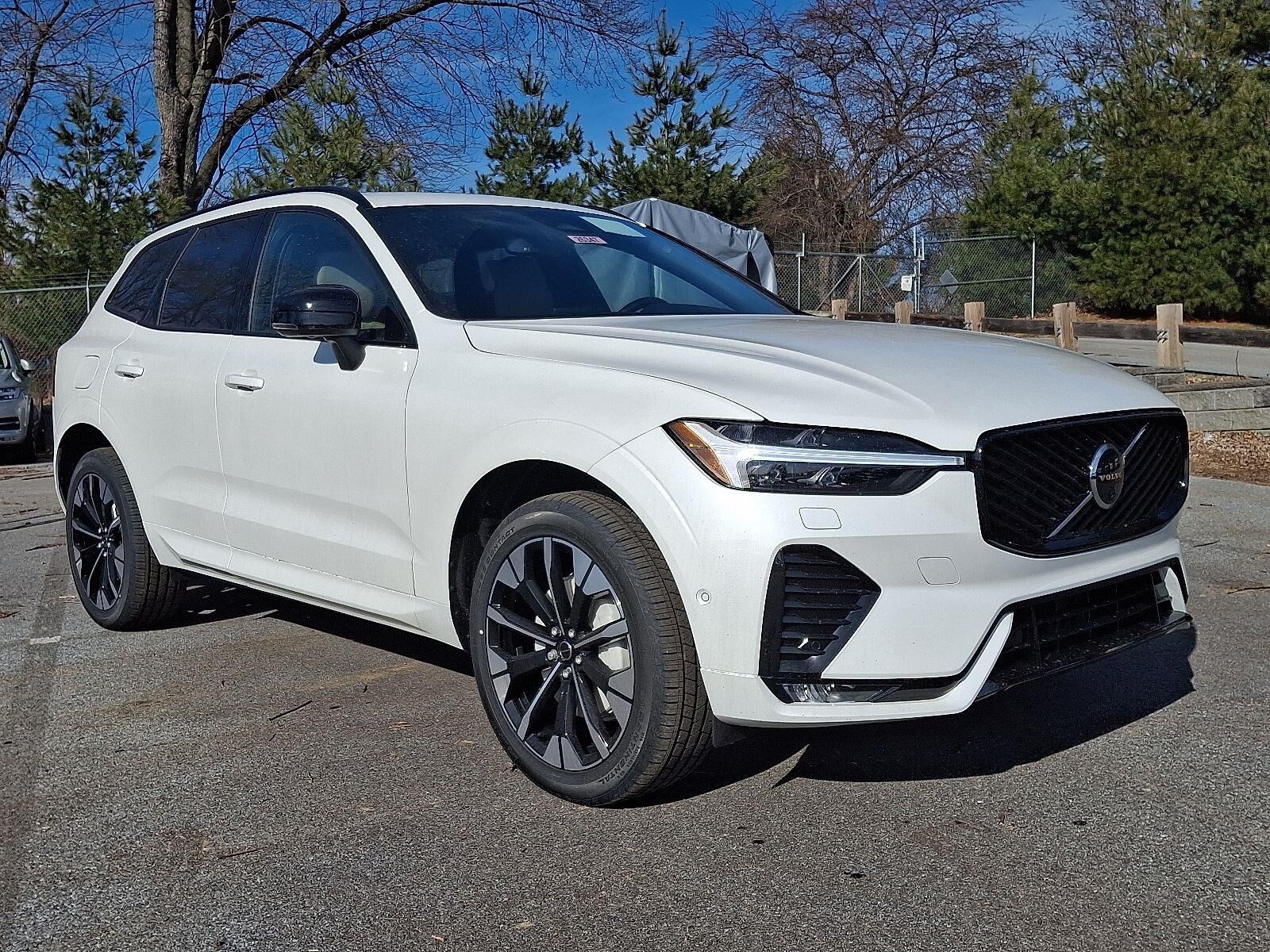 2026 VOLVO XC60