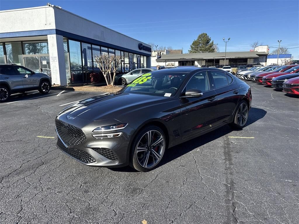 2025 GENESIS G70