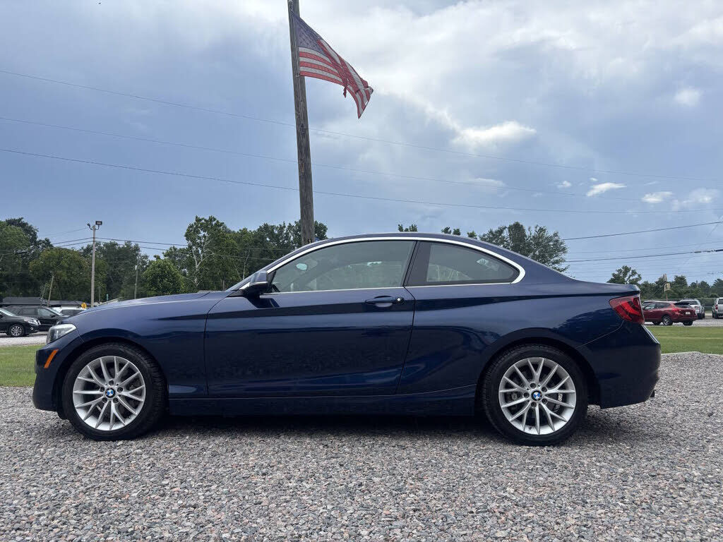 BMW 228i
