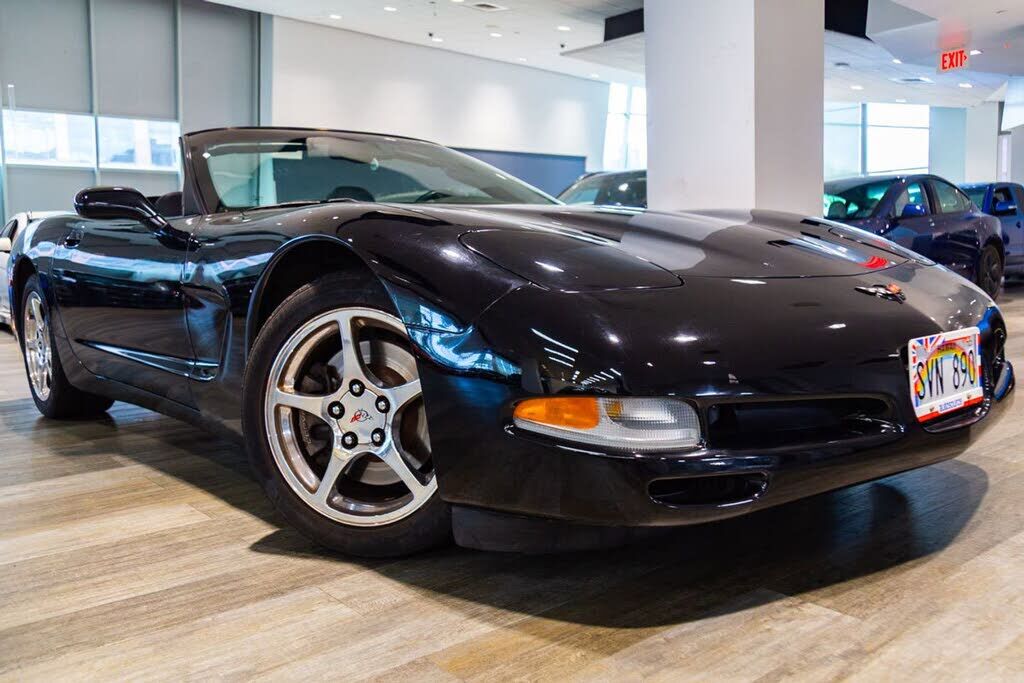 2004 CHEVROLET Corvette