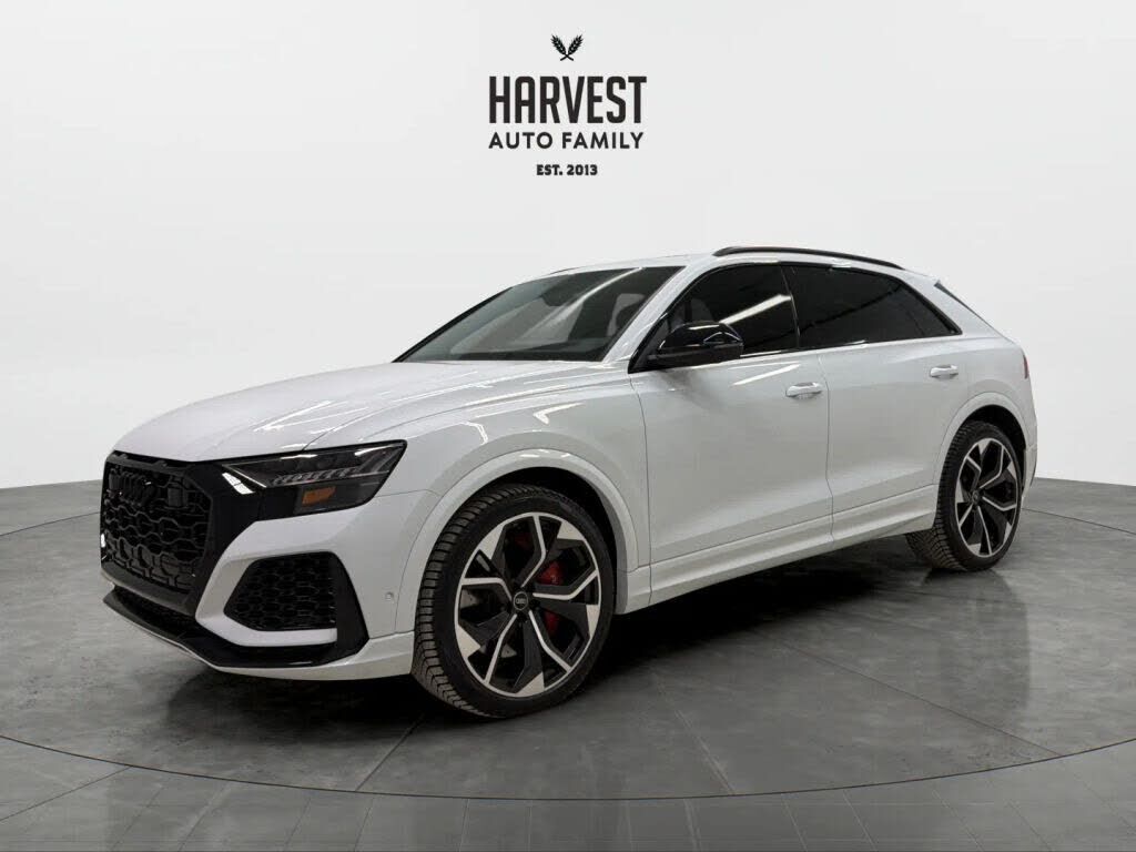 2024 AUDI RS Q8