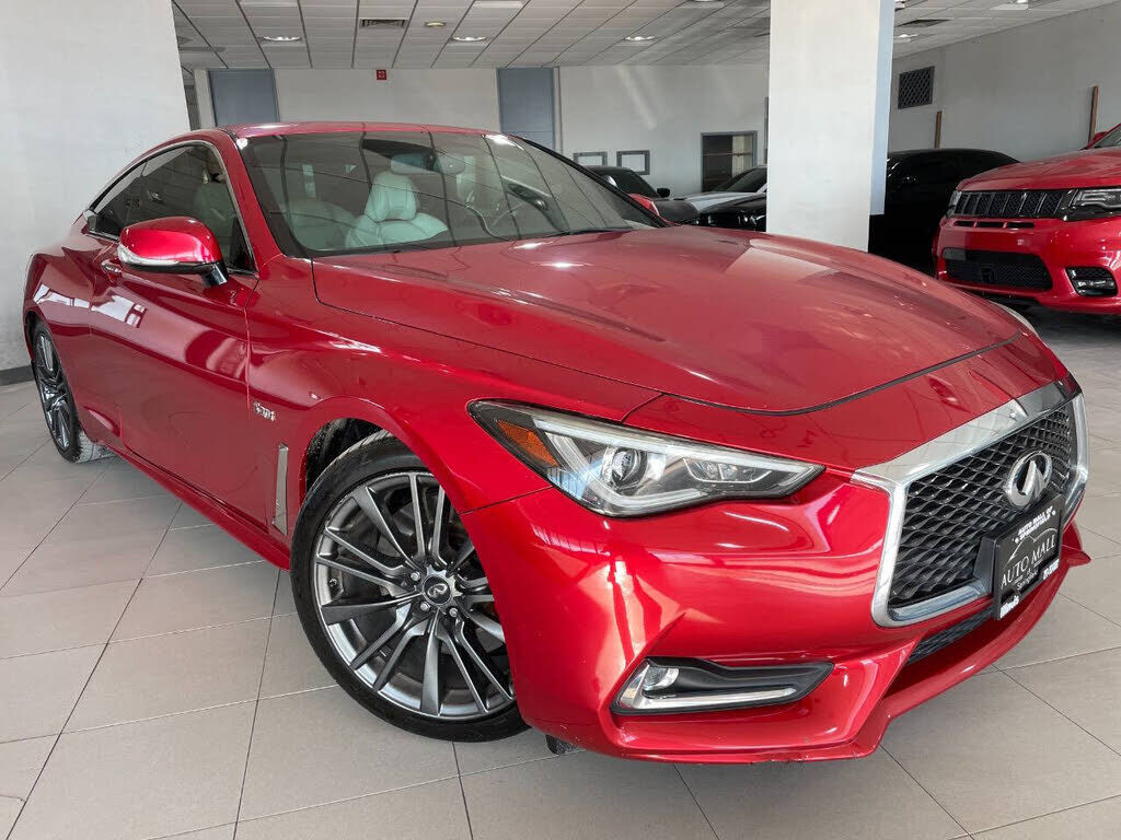 2017 INFINITI Q60