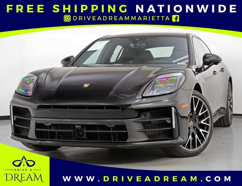 2025 PORSCHE Panamera