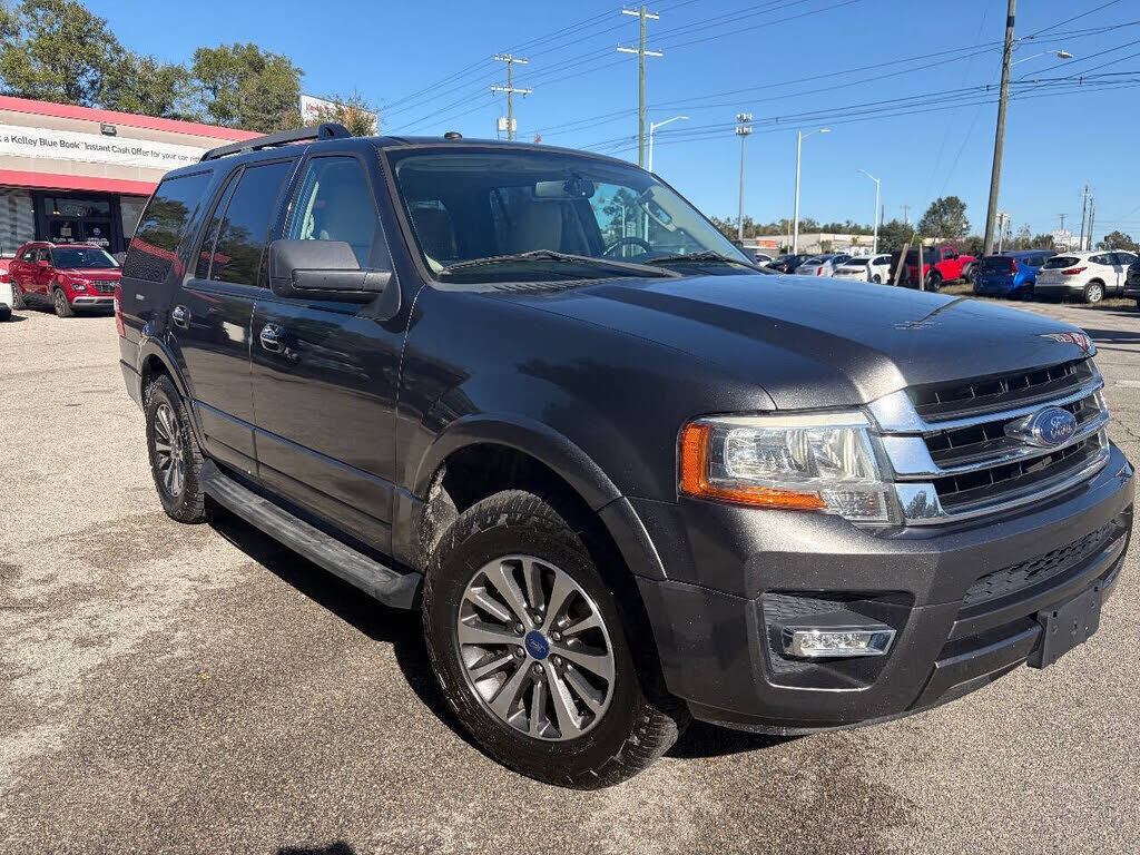 2017 FORD Expedition
