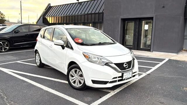 2017 NISSAN Versa