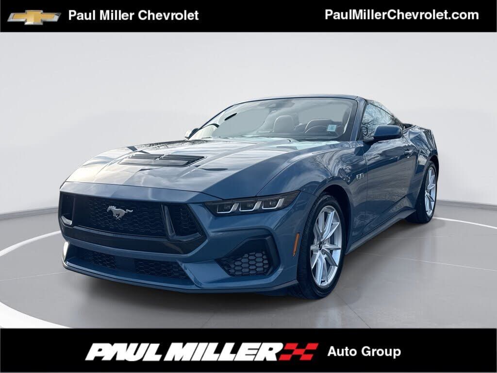 2025 FORD Mustang