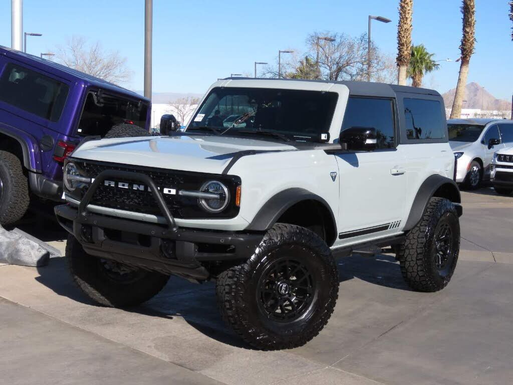 2021 FORD Bronco