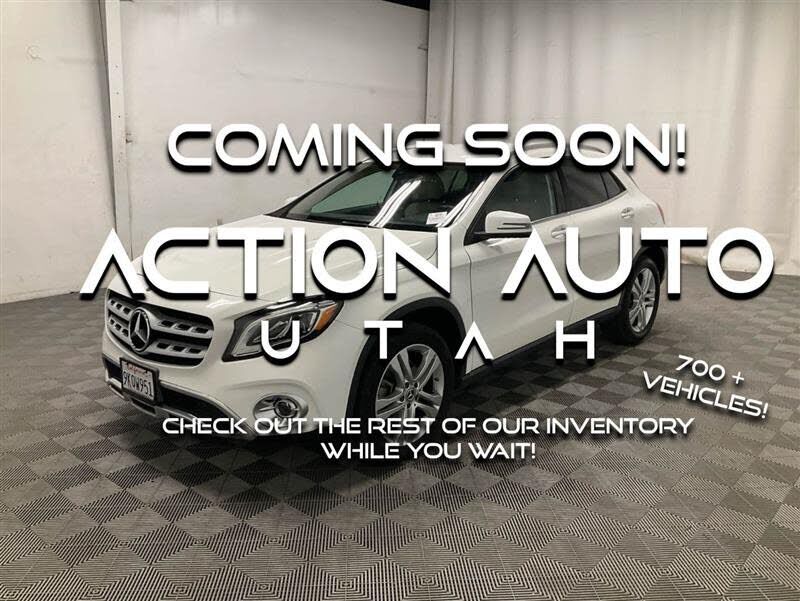 2020 MERCEDES-BENZ GLA-Class