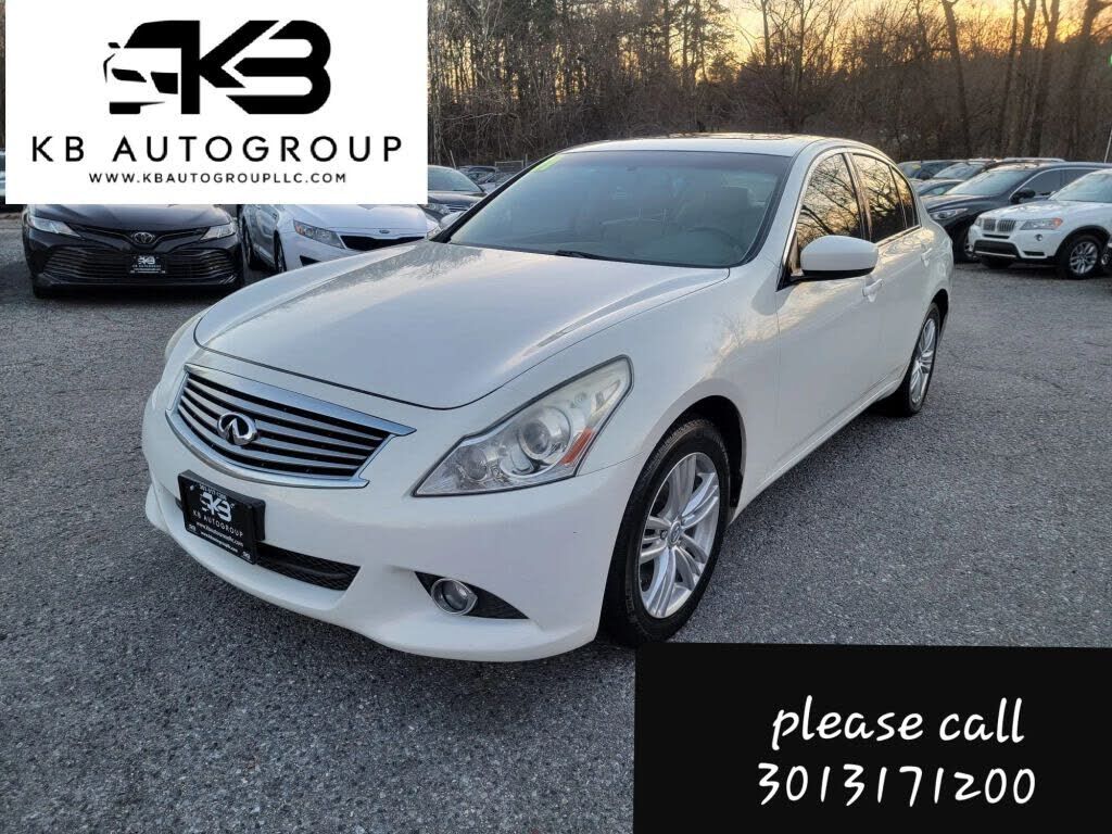2011 INFINITI G37