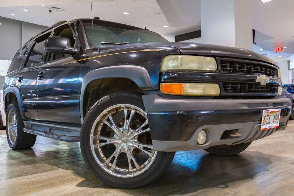 2004 CHEVROLET Tahoe