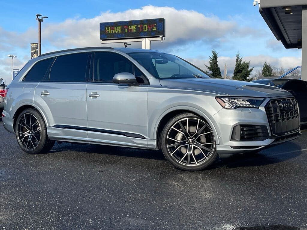 2023 AUDI Q7