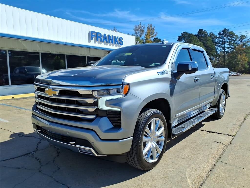 2025 CHEVROLET Silverado