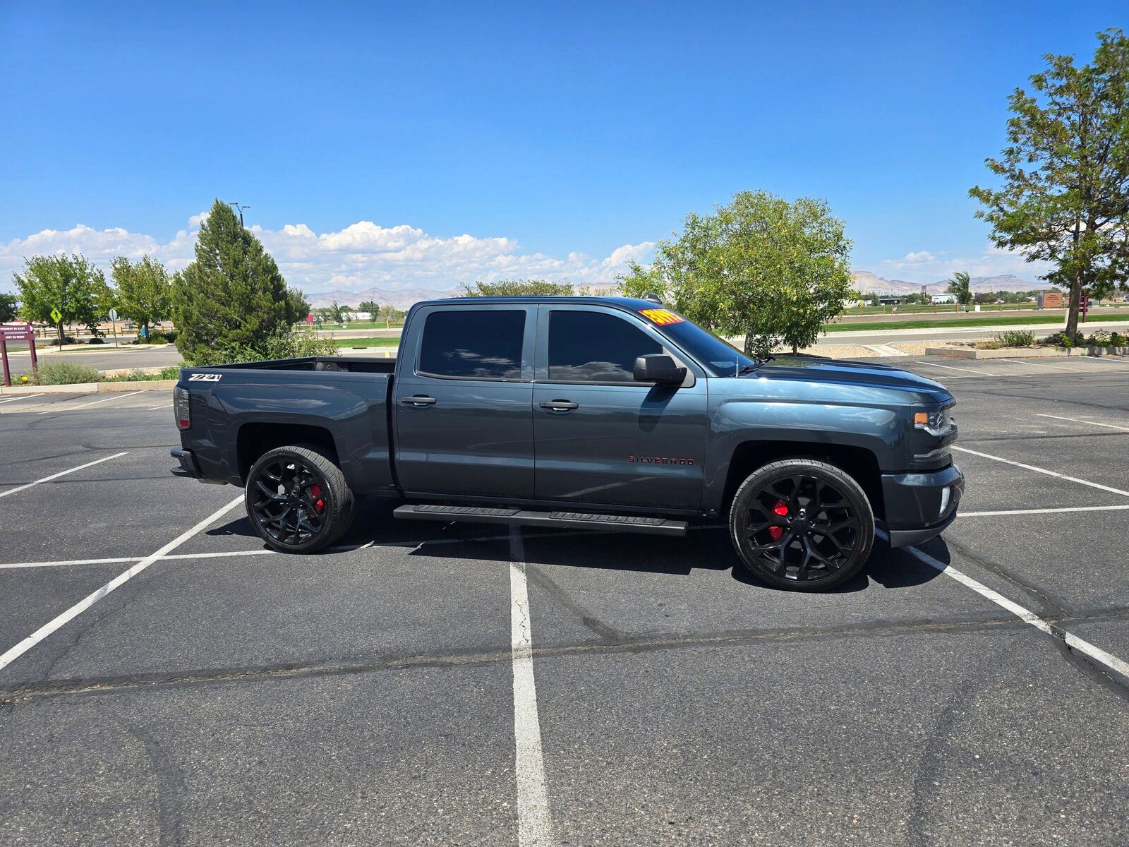 2018 CHEVROLET Silverado