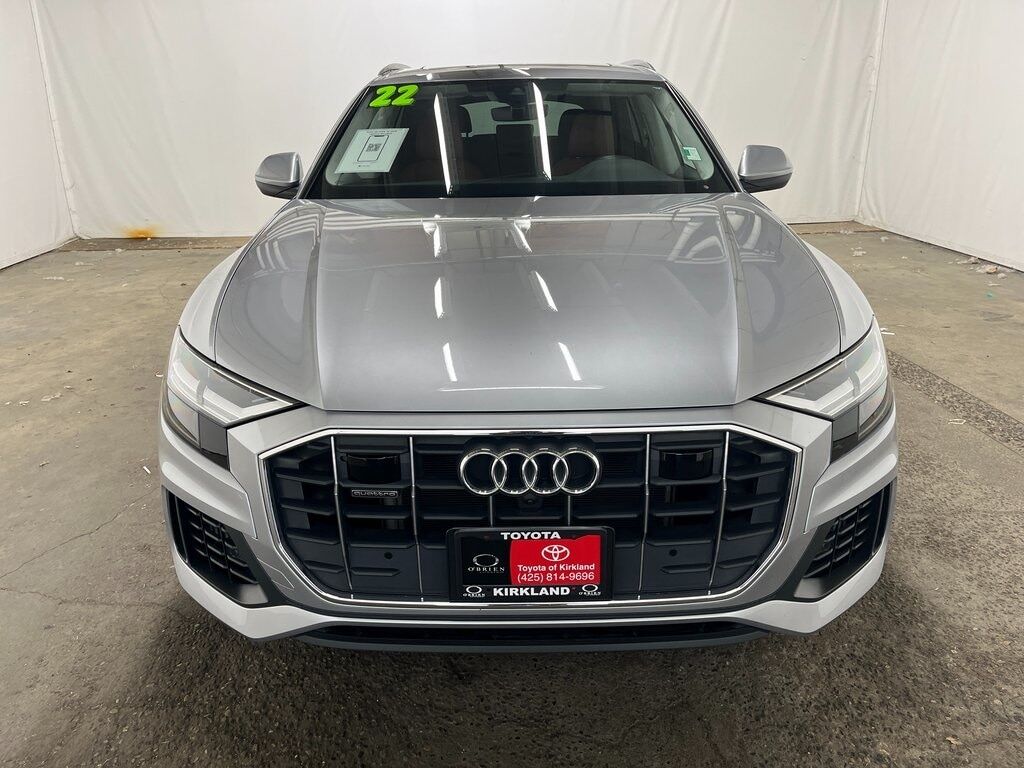 2022 Audi Q8