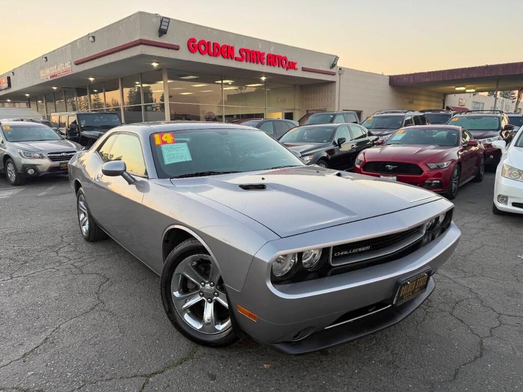 2014 DODGE Challenger