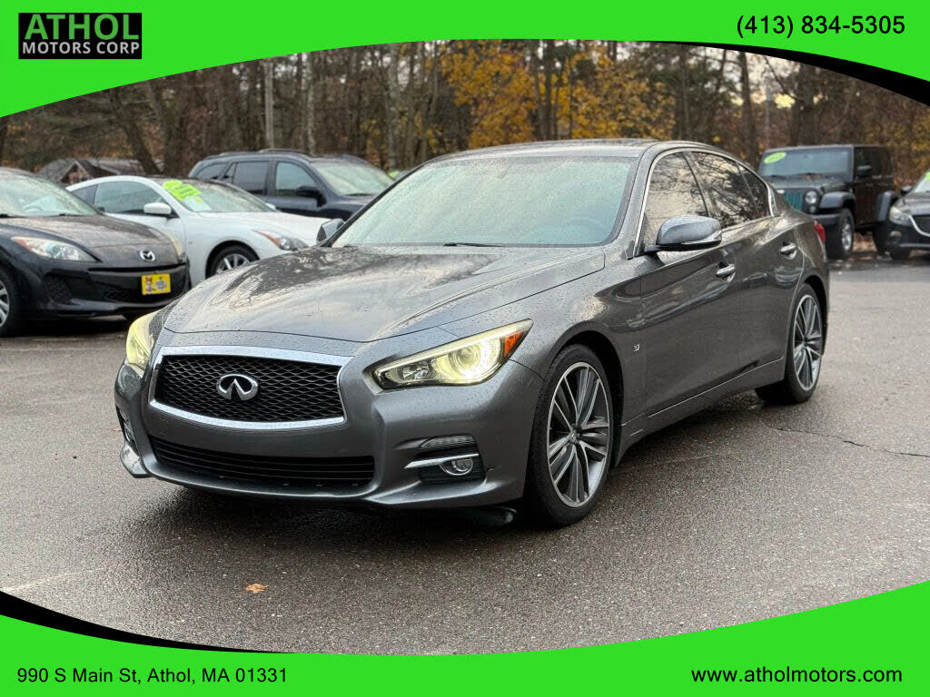 2015 INFINITI Q50