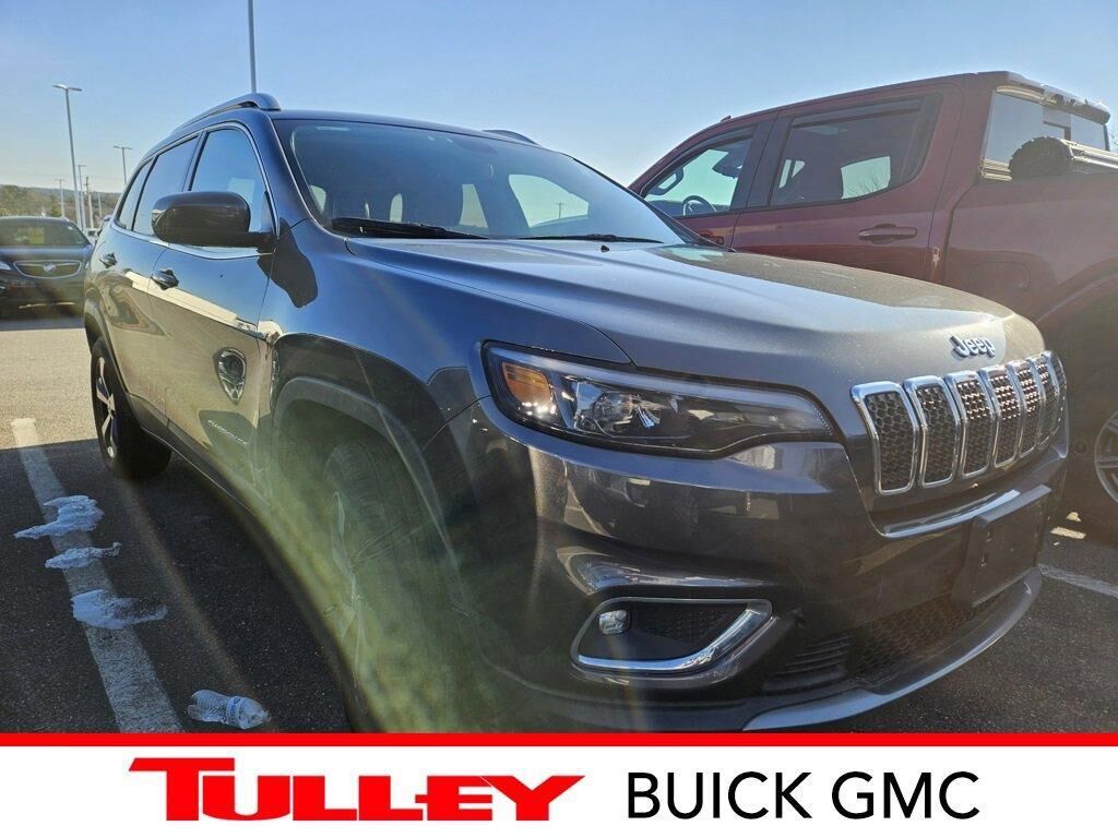 2019 JEEP Cherokee