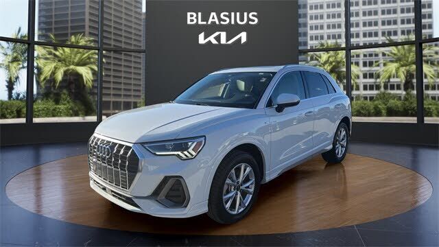 2024 AUDI Q3