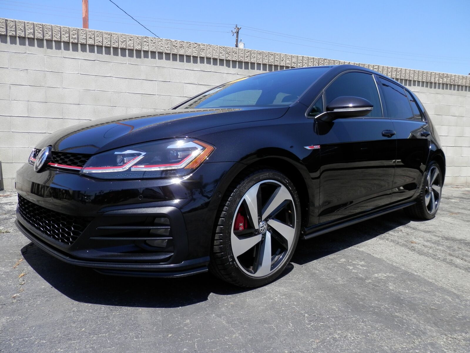 2018 VOLKSWAGEN Golf GTI