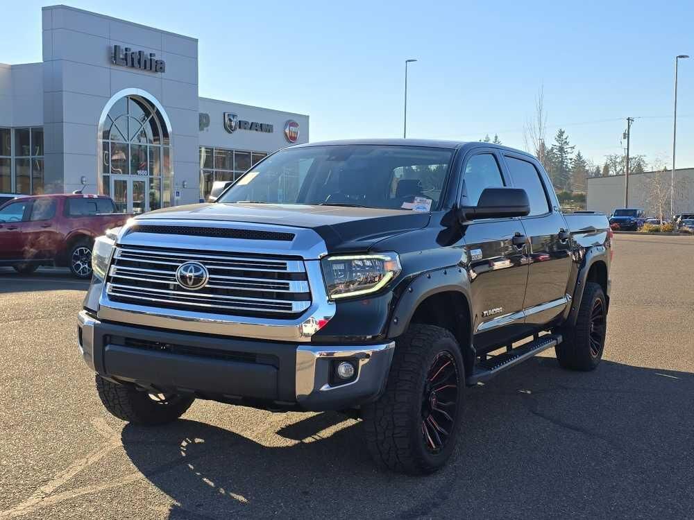 2020 TOYOTA Tundra