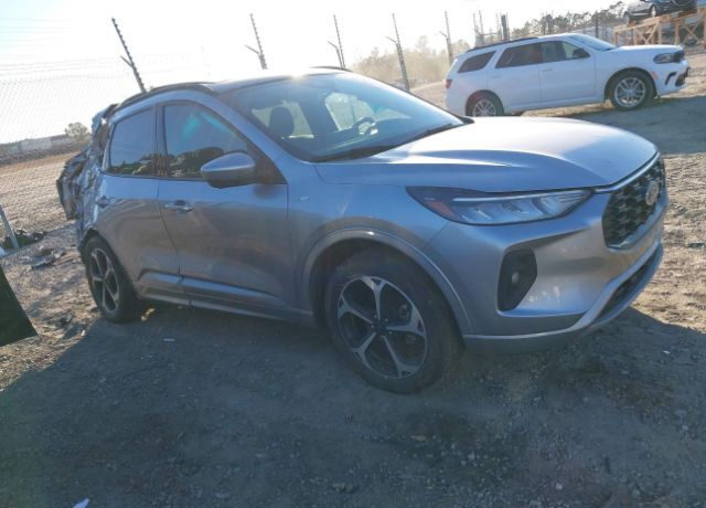 2023 FORD Escape