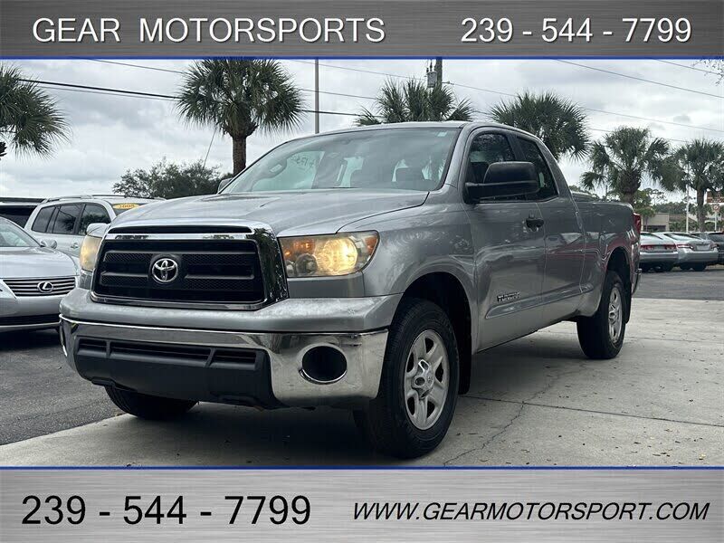 2012 TOYOTA Tundra