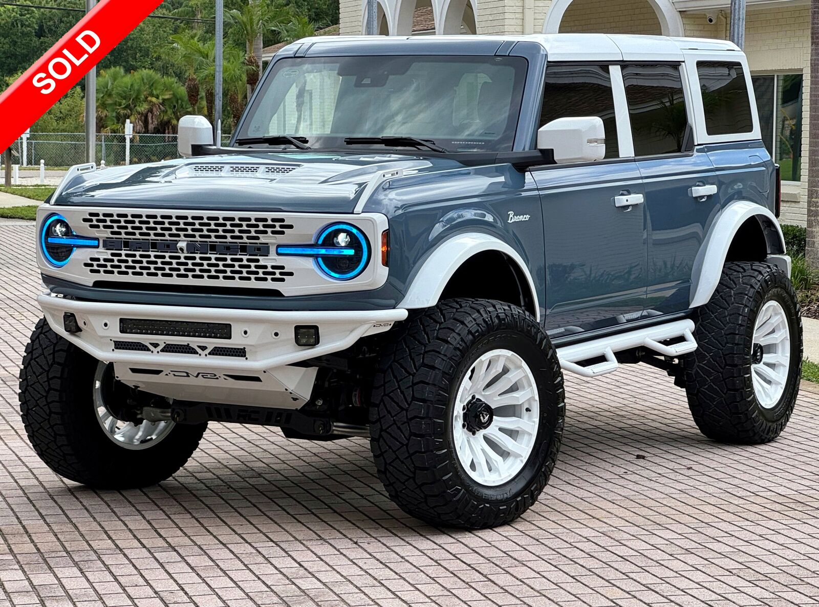 2025 FORD Bronco