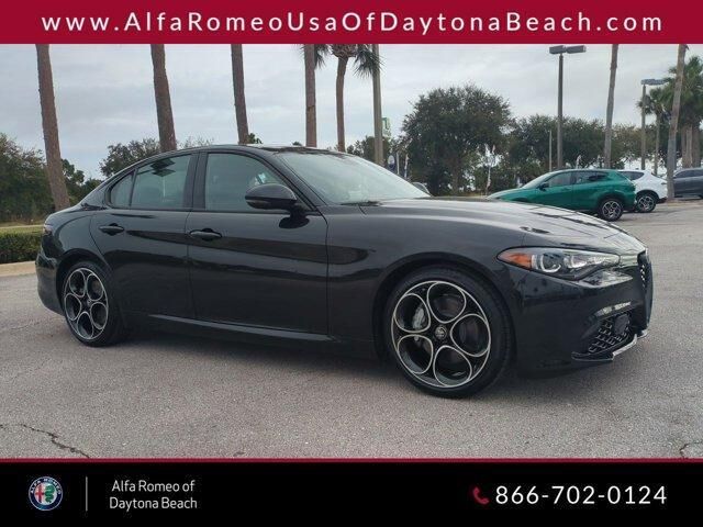 2025 ALFA ROMEO Giulia