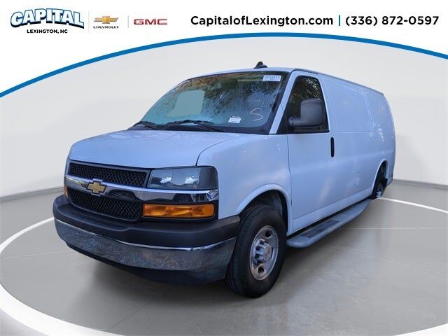 2024 CHEVROLET Express
