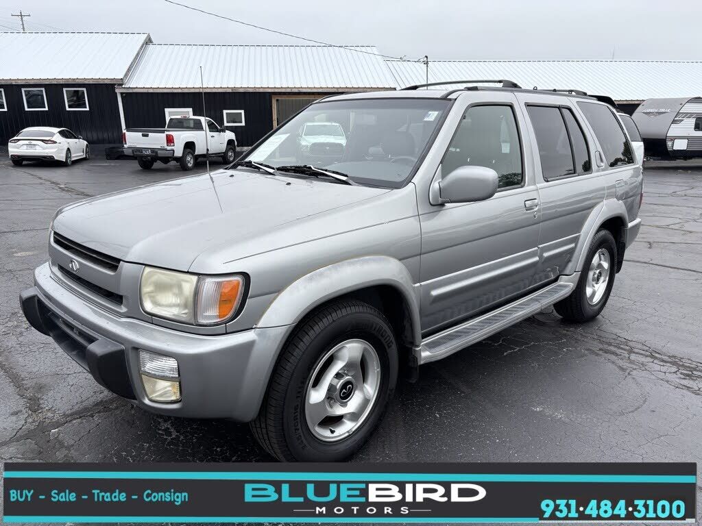 1999 INFINITI QX4