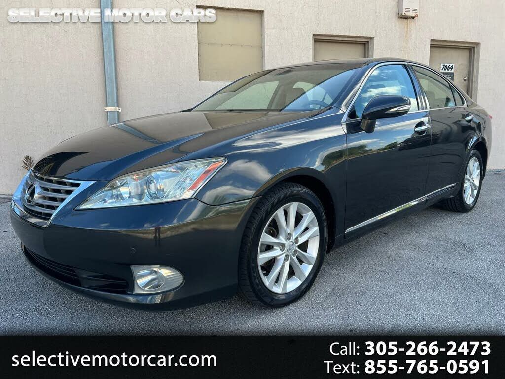 2011 LEXUS ES