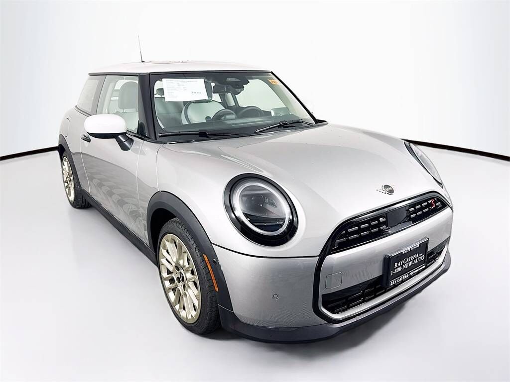 2025 MINI Hardtop