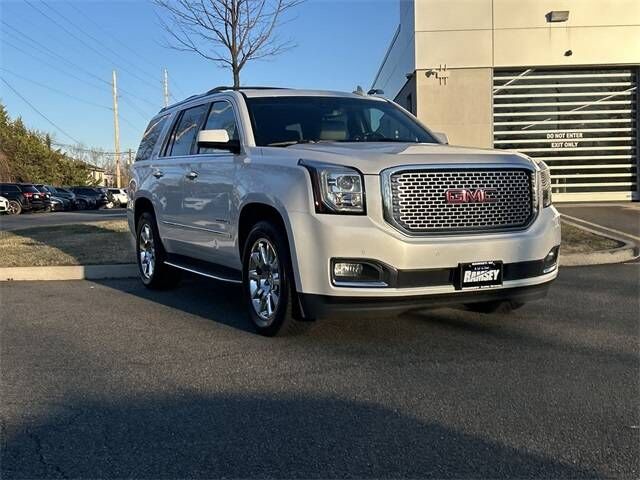 2017 GMC Yukon