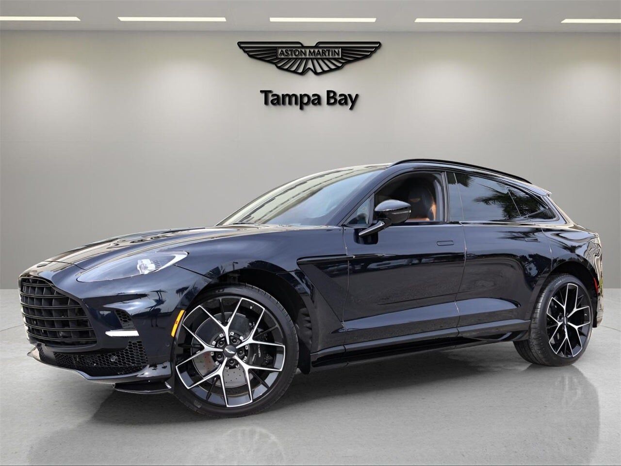 2026 ASTON MARTIN DBX