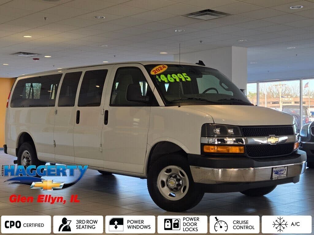 2024 CHEVROLET Express