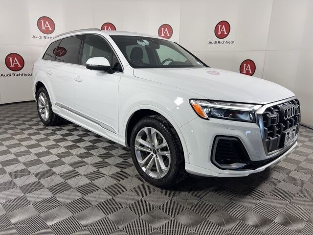 2025 AUDI Q7
