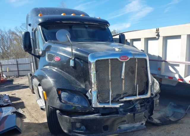 2012 PETERBILT 587
